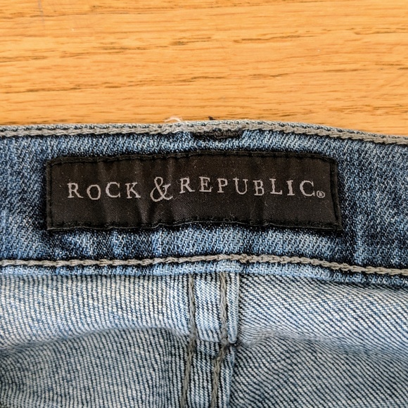 Women's boot cut jeans - Picture 2 of 4